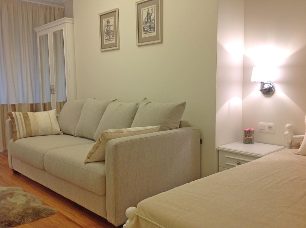 Apartments At Commodoro فينوف لوبيه المظهر الخارجي الصورة
